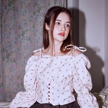 레터프롬문 단델리온 하트넥 블라우스
