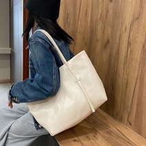 악어 느낌 빅 사각 숄더백