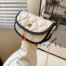 블랙스완 다이아몬드 라인 크로스 핸드백