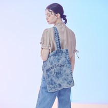 률앤와이 데님 프린트 아이스 에코백