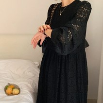 [랜덤플레이] 라운드넥 플라워패턴 자수 레이스 하객룩 원피스