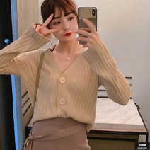 가바바 여성 가디건 왕버튼이 매력적 니트 브이넥 가디건 G55807