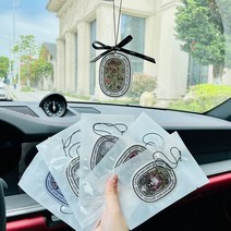 4 pcs 원래 냄새 4diptyques 자동 향기 향수 여성 자동차 공기 청정기 지속 향수 매달려 자동차 향수 액세서리, 샴페인