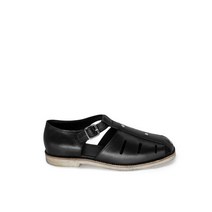 INSILENCE 제작 14일 리벳 포인트 크레페솔 샌들 BLACK Rivet Point Crepe-Sole Sandal