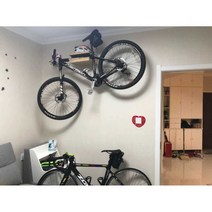 자전거벽거치대 벽걸이 우드 원목 자전거걸이, B