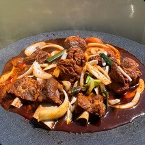 남선생홈푸드 매운 돼지 갈비찜 1팩 2인분(흑돼지 고기 요리 간편조리 밀키트 반조리식품 캠핑음식), 800g, 1개