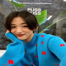 블루 레드 꽃 루즈핏 라운드넥 스웨터 신사와아가씨 조실장 세련이 니트 샐리맘 드라마옷