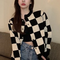 크롭티위에 걸치는 체커보드 포인트 여성 가디건 / 여리여리 꾸꾸 가을 코디