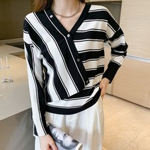 무드무드 렙소디 사선 단가라 랩 니트