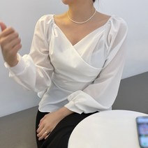 라벨라즈 / [여신 블라우스] 브이넥 쉬론 프릴 랩 블라우스