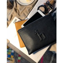 22FW [마이티] 블랙 퍼피 패치 소가죽 클러치백 HIBA2F240BK