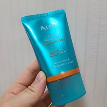A.H.C 내추럴 퍼펙션 모이스트 선 크림 SPF50+ PA++++, 50ml, 3개