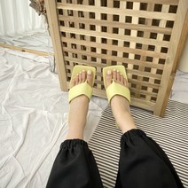 [썸머 무료배송] NEW & UNIQUE 뉴 앤 유니크 네모앞코 쪼리 뮬 슬리퍼 전시회 바캉스 데일리 키높이 실내 데이트 소개팅 인스타그램 피드 릴스 촬영 주말 위켄드 미들굽