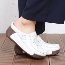 천연소가죽 DOyeppi 큐빅 펀칭 블로퍼 여성 뮬 슬리퍼 키높이 수제화