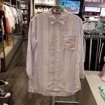 더데이걸 하늘하늘 스트라이프 로브 롱셔츠 TGYC19303