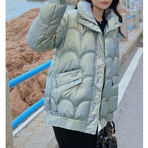 드레스허그 유광필름 패딩 점퍼