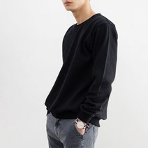 봄가을 남성코디 기본 맨투맨 티셔츠 야외활동 평상복 활동적 일상복 이너웨어 옷빨 데일리