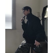 월수금화목토 8회 정지호 고경표 반집업 화이트 맨투맨 스타일 옷 9회 10회 11회