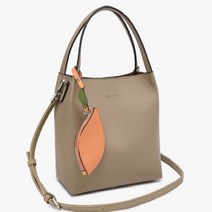 앤클라인 BAG 투 핸들 스몰 버킷백 KX3D1F1VF3P
