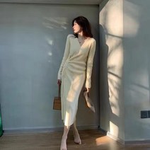 V넥 니트 드레스 브이넥 이른 봄 옷 원피스 프랑스 스타일 프렌치 여신 우아한 세련된