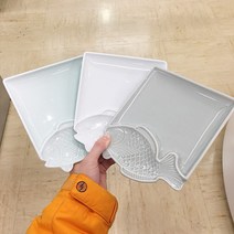 [이라운드몰]이시마루 도예 물고기 접시 3색상 중 택1 303344C500 303344C501 303344C502, 회색, 옵션선택