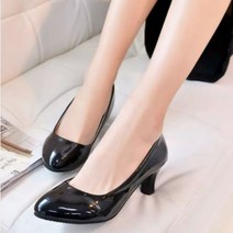 에나멜 유광 펌프스 미들힐 직장인 구두 5cm