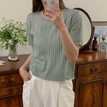 여자 여름 여친룩 단정한 꽈배기 라운드 반팔티셔츠