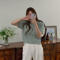 여자 여름 여친룩 단정한 라운드 반팔티셔츠