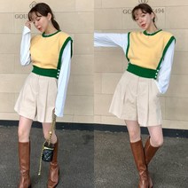 가을 20-30대 유니크 패션 코디 밑단 단추 배색 레이어드 크롭 니트 조끼 베스트