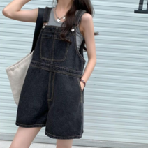여성 데일리룩 데님 점프수트 멜빵 반바지