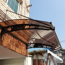 캐노픽스 1500X1100 지지대 설치 비가림막 비가림시설 어닝 처마 비막이 시공, 검정틀 브라운앰보렉산