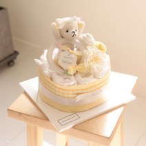 주식회사 앙앙 딸랑이 1단 기저귀케이크 (딸랑이 2종+곰인형+순면양말+미니타올), 출산선물