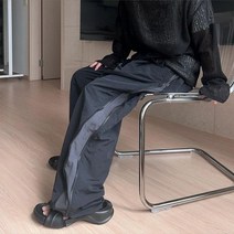 고프코어룩 기능성 팬츠 미니멀 디자인 하이 스트리트 캐주얼 팬츠 와이드 슬랙스
