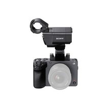 XLR 핸들 유닛이 장착된 소니 FX30 디지털 시네마 카메라