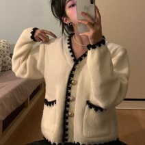 [랜덤플레이] 배색 버튼 포켓 니트 가디건