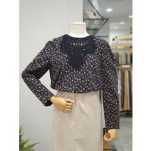 써스데이아일랜드 레이스 모티브 블라우스 T218MBL237(1271127)