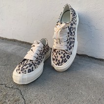 여성 호피 레오파드 운동화 사계절 여자 키높이 발편한 스니커즈 캔버스
