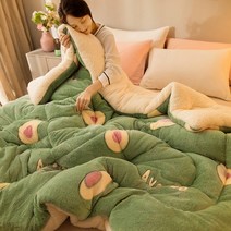 따뜻한 양털 벨벳 양면 극세사 겨울 이불 기숙사 학생 침구 보온력 포근한 자취방 필수품
