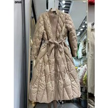 롱패딩 패션 뽀얀 오리털 방한 트렌드 여성 패딩 코디