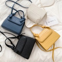 셀러허브(잡화) [라일리] Rly PU 뱀피무늬 꾼 매듭 여성용 핸드백