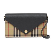 Burberry [명품]버버리 23SS HANNAH 빈티지 스트랩 크로스백 블랙 8022560