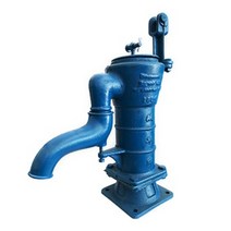 수중 옛날물펌프 대형 무쇠펌프 지하수 우물, 하늘색