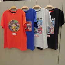 오후 부평점 70%세일!!마치 실제처럼!!그래픽 디테일이 돋보여요~멋스럽게 입는 마블 홀로그램 반팔 티셔츠