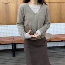 레어먼트 / (라쿤50/울20) 라쿤 크롭 브이넥 가디건 4colors