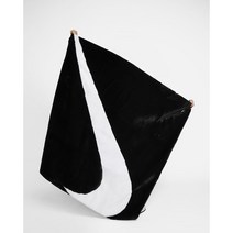 나이키 스포츠웨어 인조 퍼 담요 DO3793-010