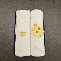 압소바 세일~귀염 뽀작 호랑이가 포인트~최고급 텐셀소재로 보드랍기가 정말 끝내준답니다~바로 반하실겁니다~민감한 아기피부에 딱이죠~가을 겨울 봄까지~배내저고리+속싸보세트