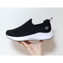 !! 블랙 화이트 !! 남 여 *초경량 논슬립* NEW 발 볼편한 가볍고 쿠션좋은 폭신폭신한 슬립온 발편한 착용감 아주편한 끈없는 신발 추천드려요 {한치수 작게 추천 드려요}