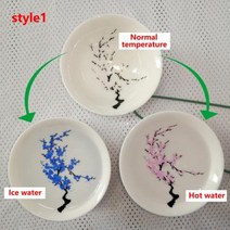 그릇 생활도자기 쇼핑몰 주방 예쁜도자기 스푼 일본 매직 벚꽃 술 컵 온도 변색 색상 변경 감기뜨거운 물 크리스마스 디저트 플레이트, Hot and cold 1