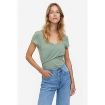 H&M MAMA Nursing Top