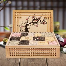 강릉 한과 문살무늬(대) 3.5kg / 수제한과 찹쌀+참깨+흑임자+쑥+백년초+흑미+조청 사기막한과, 1개